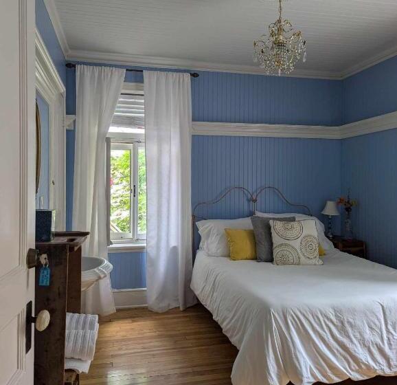 Номер Стандарт, Gîte Victoria Rimouski