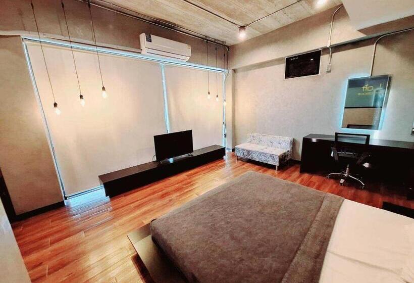 스탠다드 룸, Capital O 75512 Loft Residence  Suphanburi