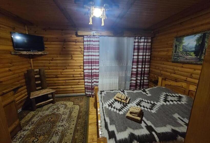 패밀리 룸, гуцульська хата
