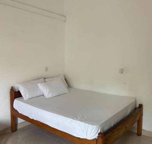 Номер Стандарт Трехместный, No Name Beach Resort