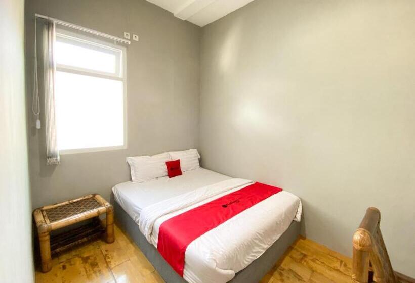 Номер Стандарт, Reddoorz Near Balai Kota Yogyakarta Timoho