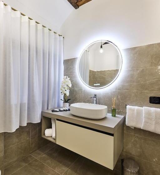 اتاق استاندارد, Sarpi Apartment & Suite