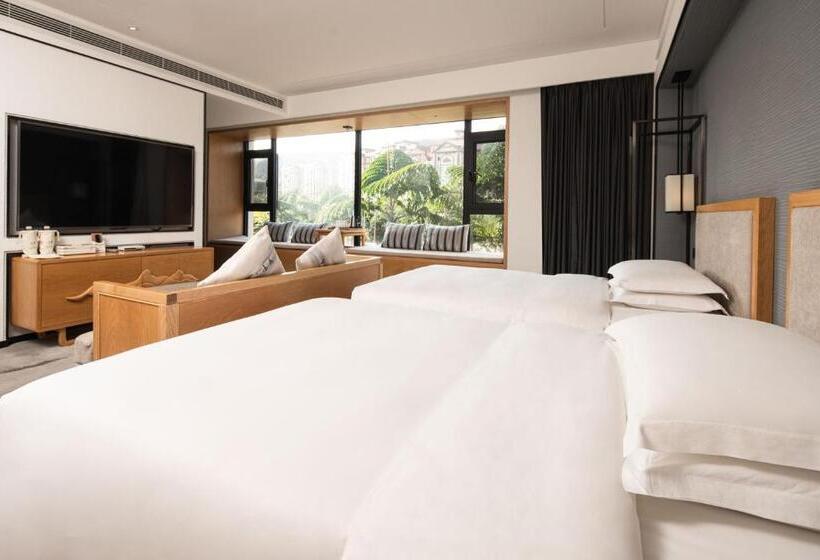 Номер Премиум, Yue Xin Yuan Spa Resort