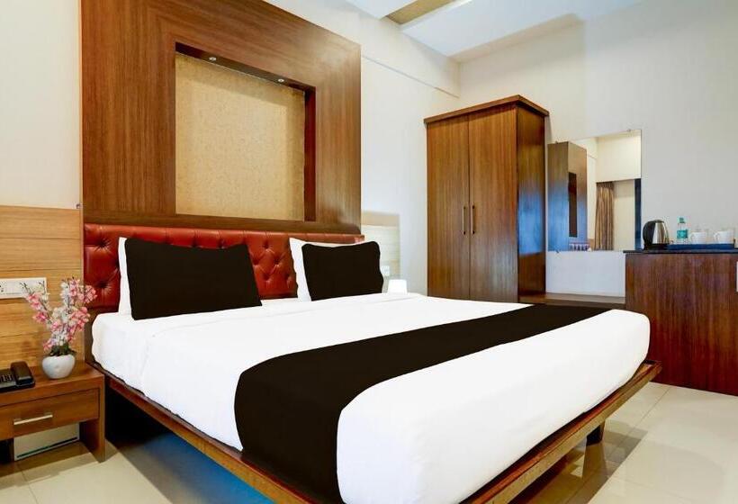 Трехместный Номер Классика, Super Hotel O Aquamarine Suites