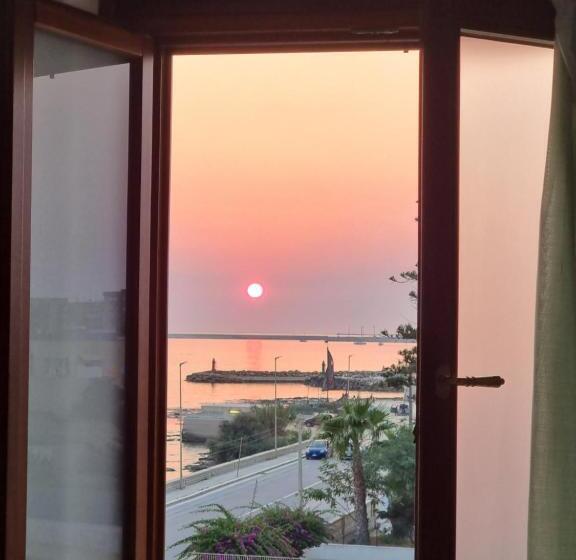 اتاق استاندارد با بالکن, B&b L. San Vito