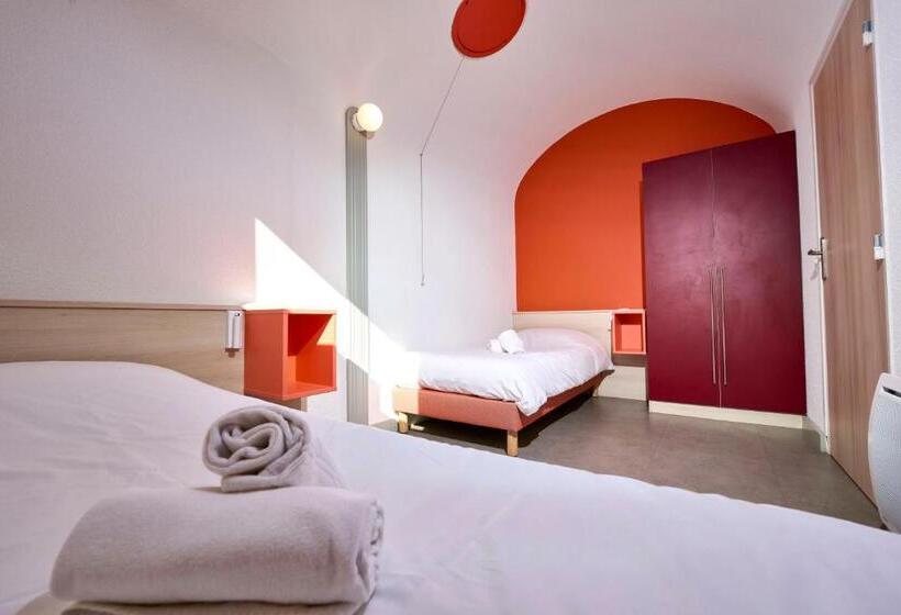 Standard Triple Room with Terrace, Villages Clubs Du Soleil   Beg Meil