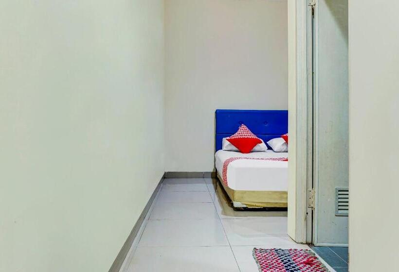 Quarto Estandar, Oyo 91182 Kos Ta Homestay Makassar