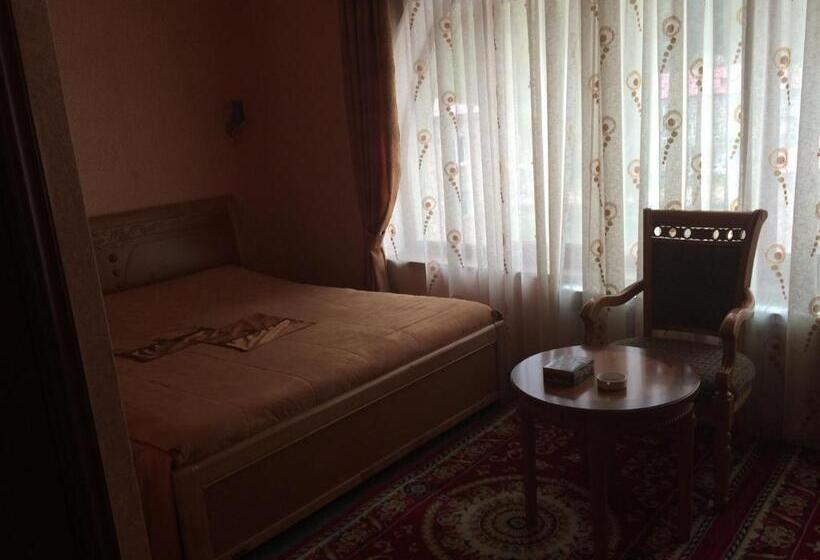 Номер Стандарт, Nairi