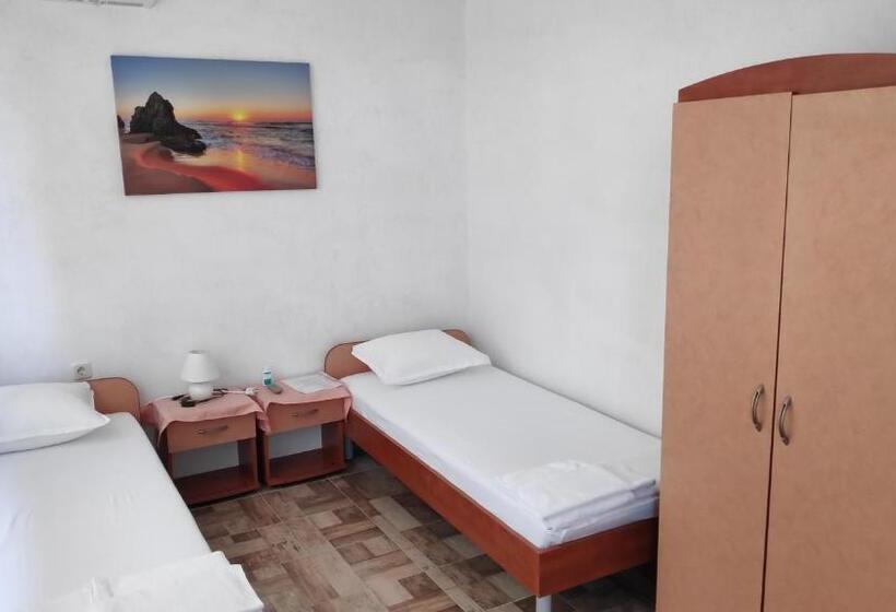 Номер Стандарт, Guest House Zhelevi