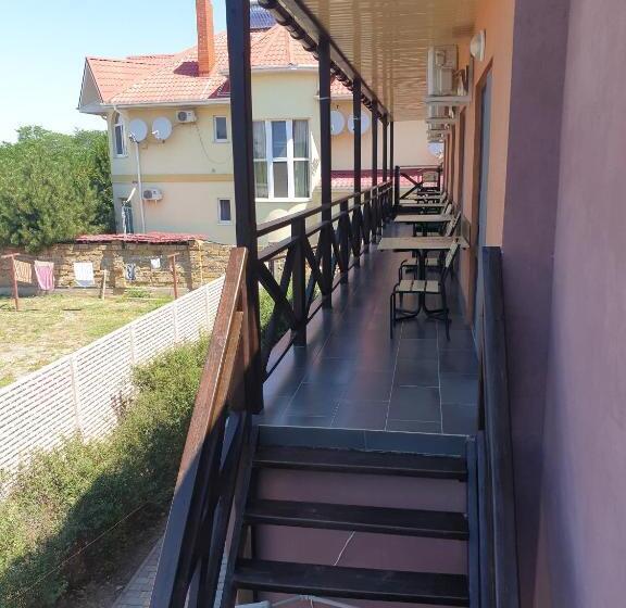Номер Стандарт Трехместный, Otel Elena
