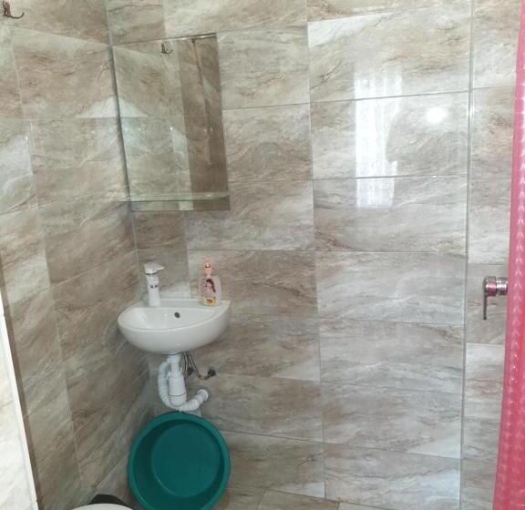 Номер Стандарт Трехместный, Otel Elena