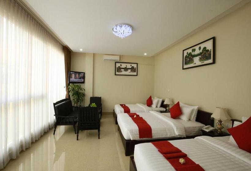 デラックスファミリールーム, Chheng Residence