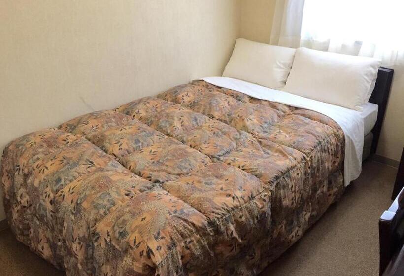Номер Базовый Двуспальная Кровать, Crown Hills Toyama