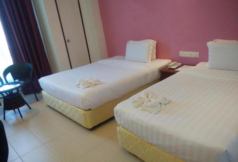 اتاق استاندارد چهار تخته, Mny Hotel & Resort