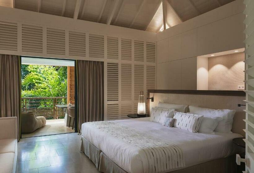 اتاق استاندارد با چشم‌انداز باغ, Le Barthélemy Hotel & Spa