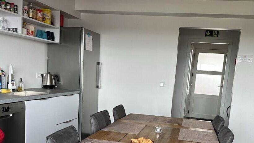 اتاق استاندارد با سرویس بهداشتی مشترک, Guesthouse Dyngja