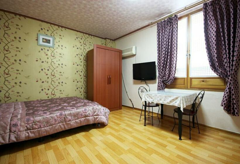 Номер Стандарт, Gurye Charlotte