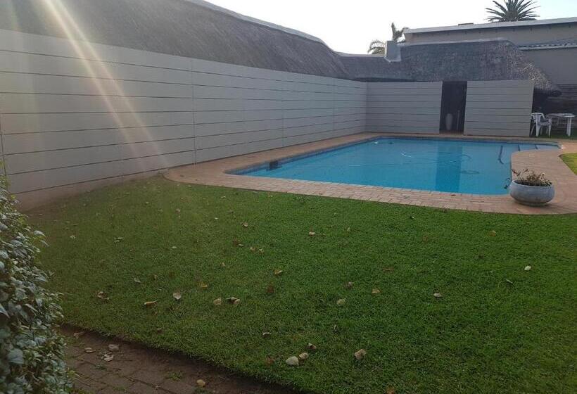 디럭스 룸, Riversway Guest House