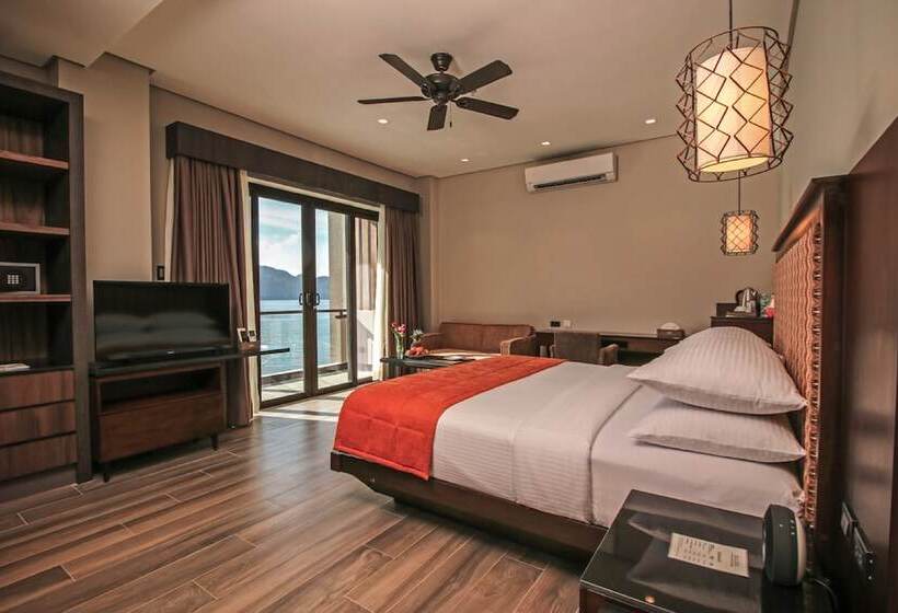 Номер Deluxe Кровать Кинг с Видом, Two Seasons Coron Bayside
