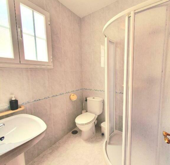 Quarto Estandar, Hostal Cachiño