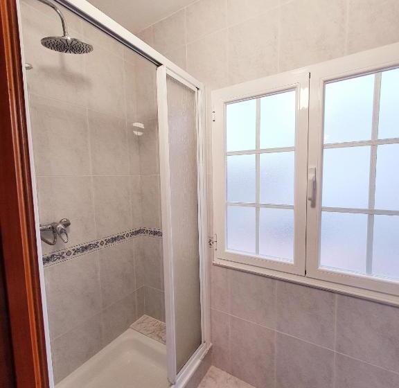 Quarto Deluxe Vista Mar com Sacada, Hostal Cachiño