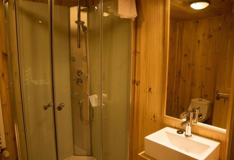 클래식 4인 룸, Hostal Mundo Nuevo