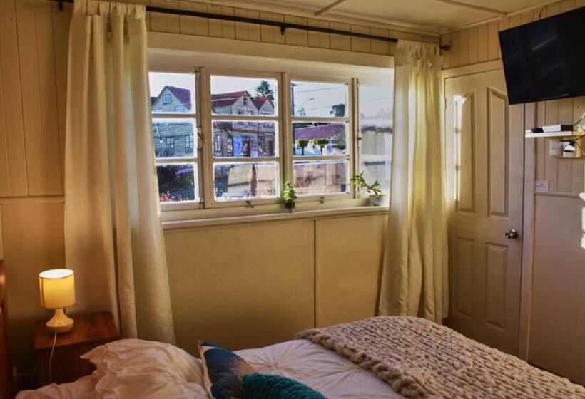 Номер Стандарт, Hostal Triwe