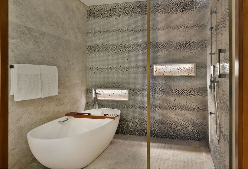 Люкс Семейный 2 Спальни, The St. Regis Downtown, Dubai