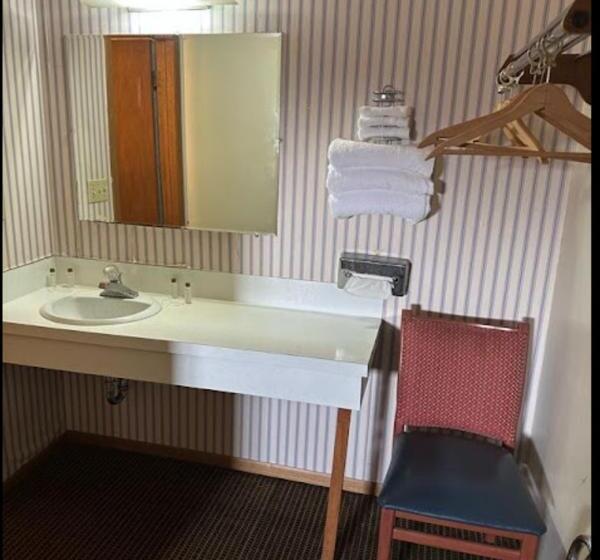 Номер Стандарт 2 Двуспальные Кровати, Love Hotels Western Holiday At Harlan Lake Ne