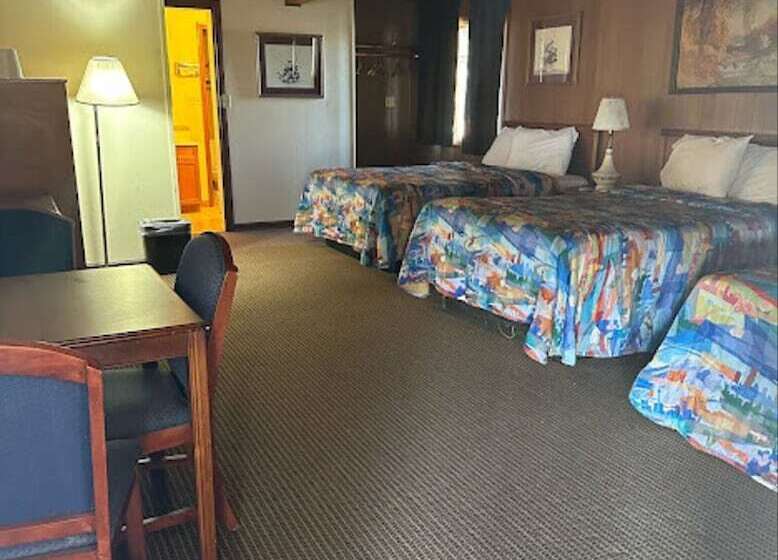 Номер Стандарт, Love Hotels Western Holiday At Harlan Lake Ne