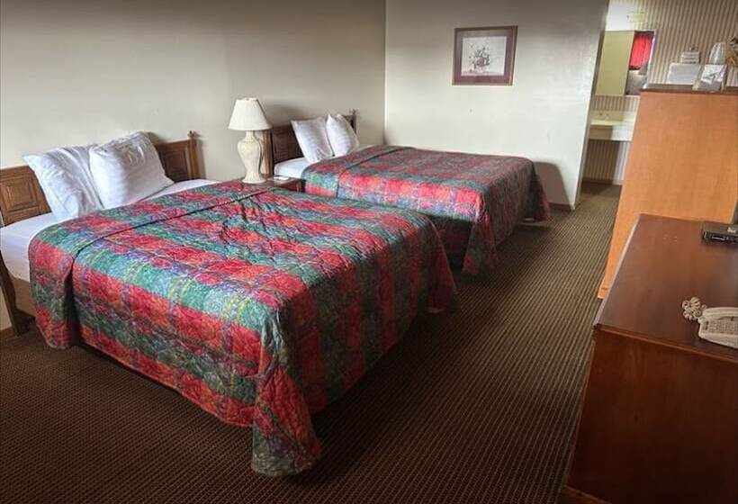 Номер Стандарт 2 Двуспальные Кровати, Love Hotels Western Holiday At Harlan Lake Ne