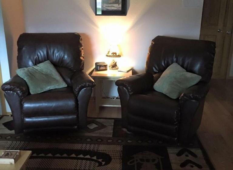 Люкс, Bears Den Alaska Lodging