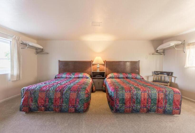 Номер Deluxe, Dayton Motel