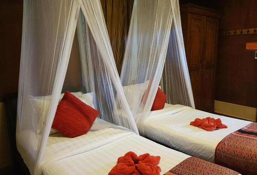 اتاق لوکس, Ombak Dive Resort Perhentian Island