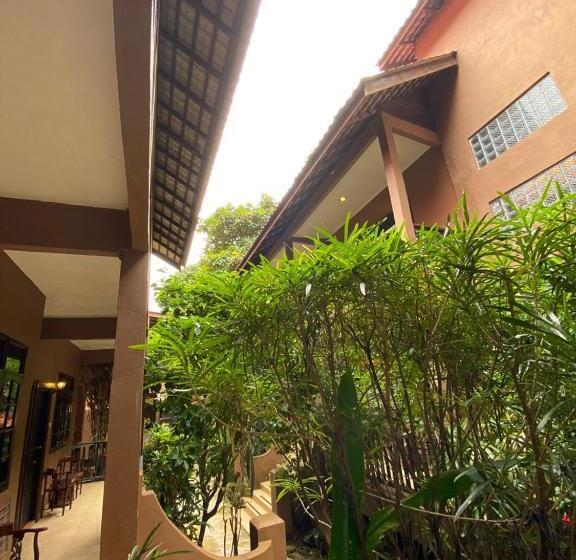 اتاق سوپریور, Ombak Dive Resort Perhentian Island