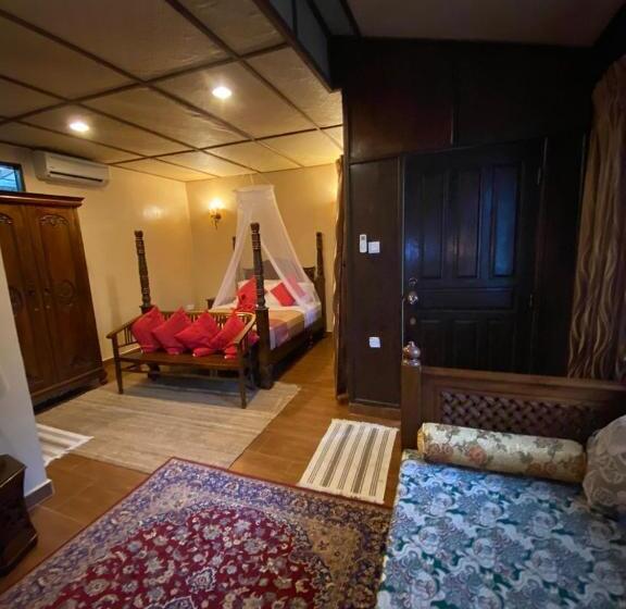 اتاق سوپریور, Ombak Dive Resort Perhentian Island