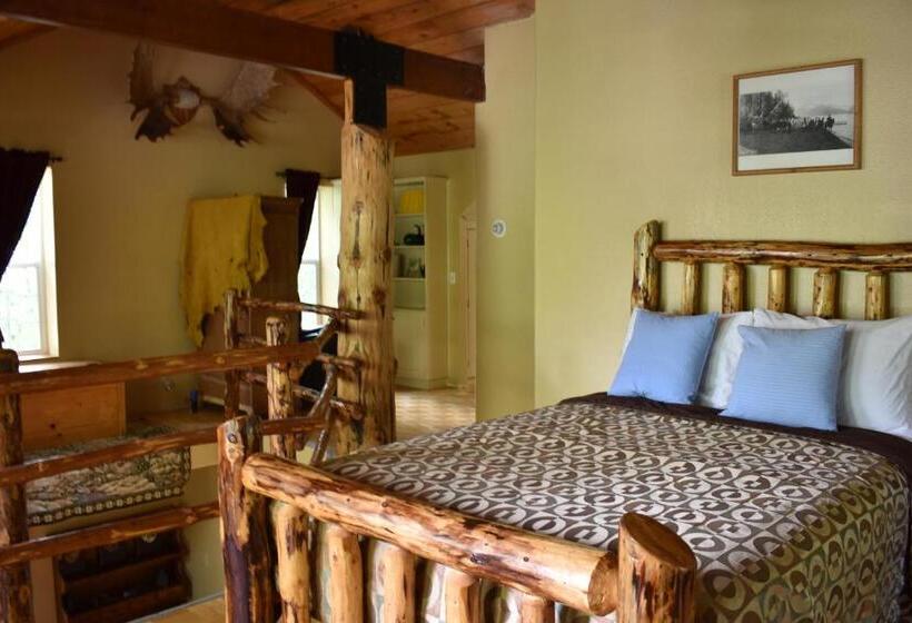 Дом 4 Спальни, Exit Glacier Lodge