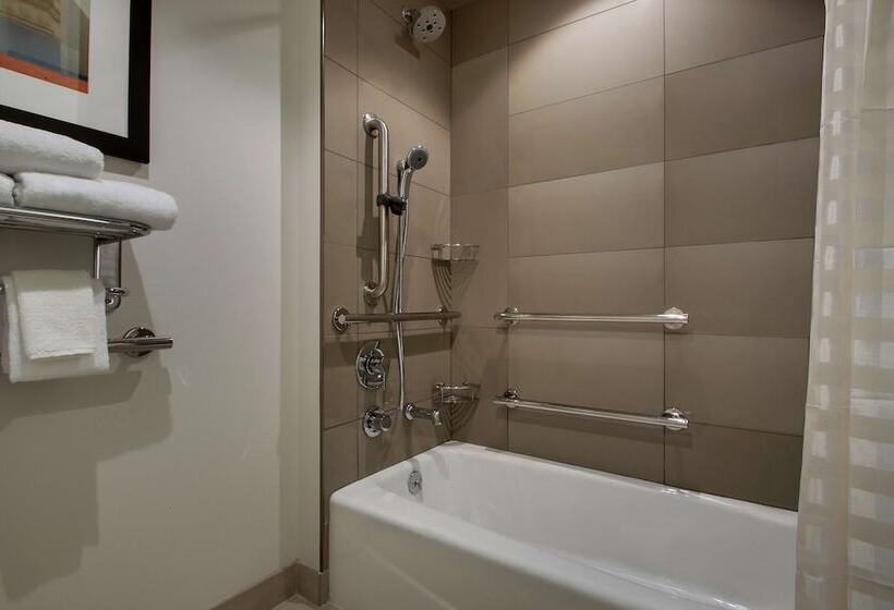 장애인을 위한 스위트, Hyatt House Oak Brook