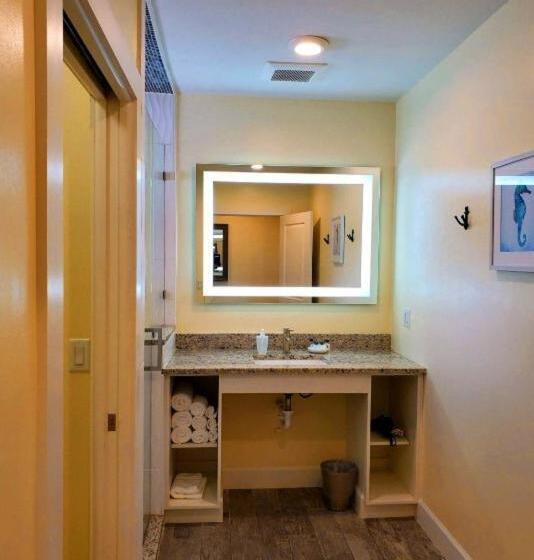 סוויטה עם נוף לנהר, The Rivers Edge Motel