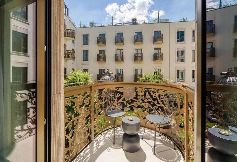 스탠다드 룸 킹사이즈 침대, Kimpton Bem Budapest, An Ihg