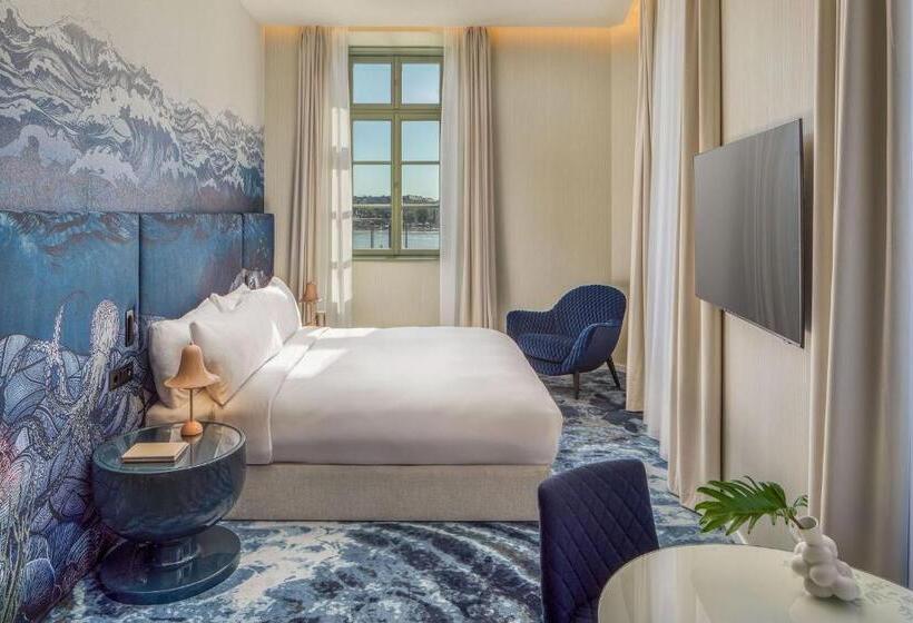 스탠다드 스튜디오 킹침대, Kimpton Bem Budapest, An Ihg