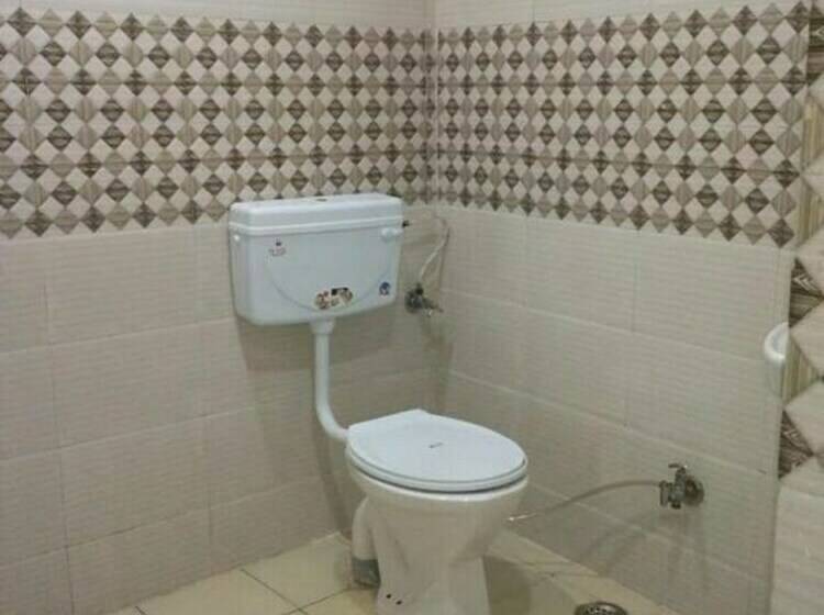 Standard Room, Atithi Galaxy