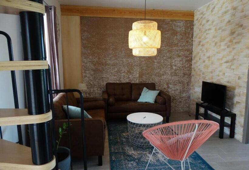 Апартаменты 1 Спальня Нижний Этаж, Residence La Salamandre