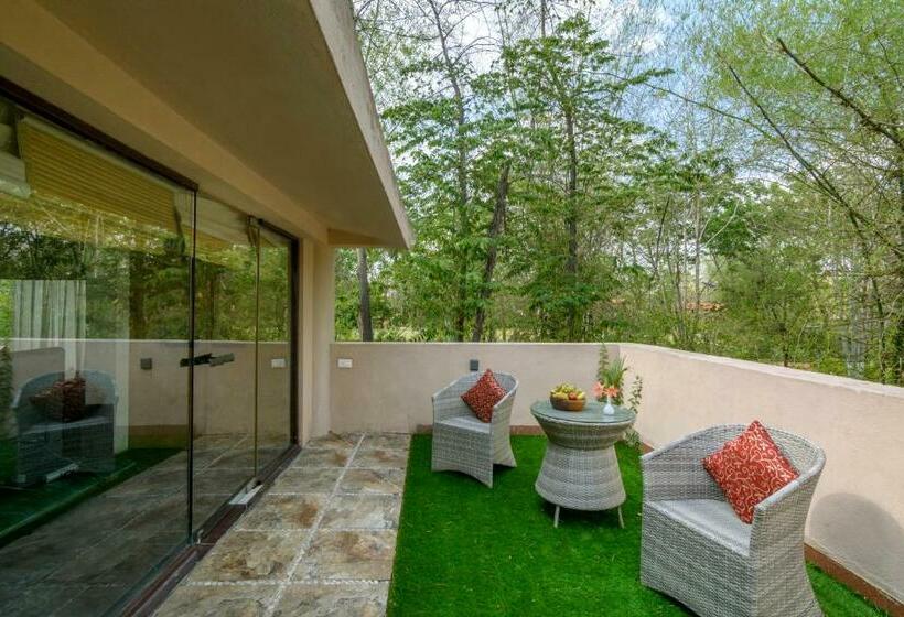 デラックスルーム, The Riverwood Forest Retreat Pench