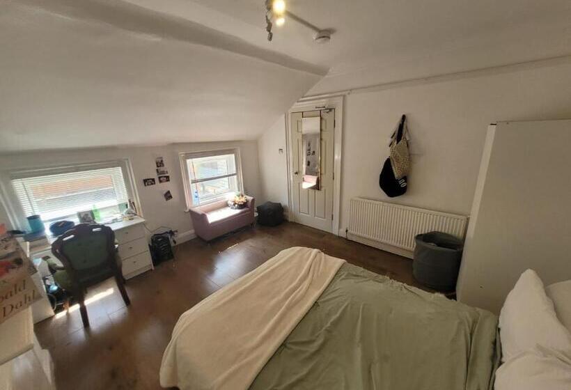 デラックスルーム, Locke & Quay Exclusive Rooms