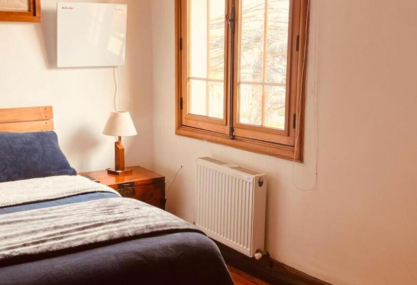 اتاق خانوادگی, Casona Montt 522   B&b