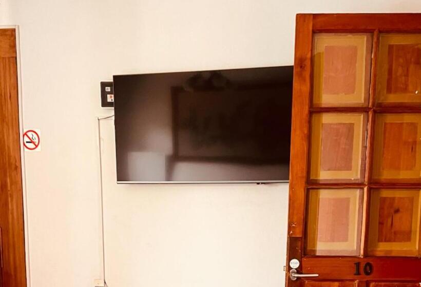 اتاق خانوادگی, Casona Montt 522   B&b