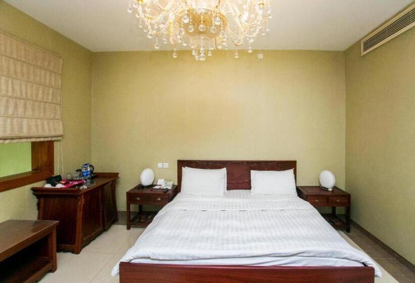 سوییت جونیور, Lagos