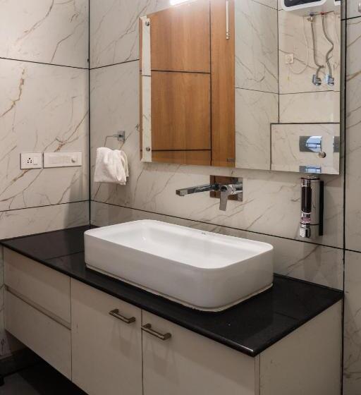 Стандартный Номер Кровать Кинг, Sandane Homes