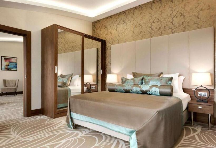 سوییت خانوادگی, Ramada By Wyndham Yalova